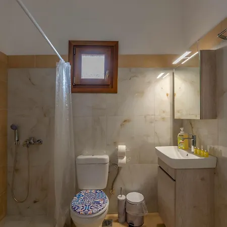 Le Petit Paris Apartman *